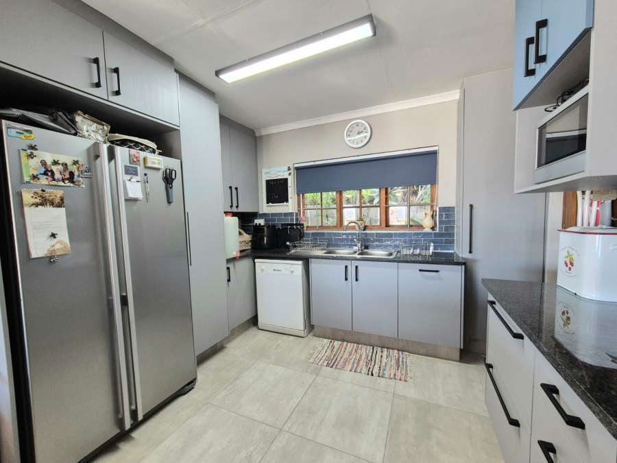 3 Bedroom Property for Sale in Cintsa West Eastern Cape